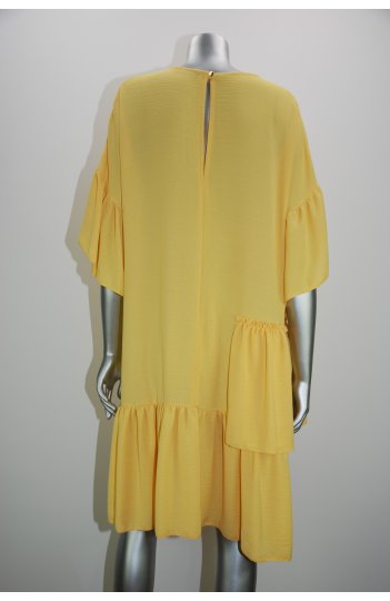 Żółta sukienka z falbankami - duże rozmiary